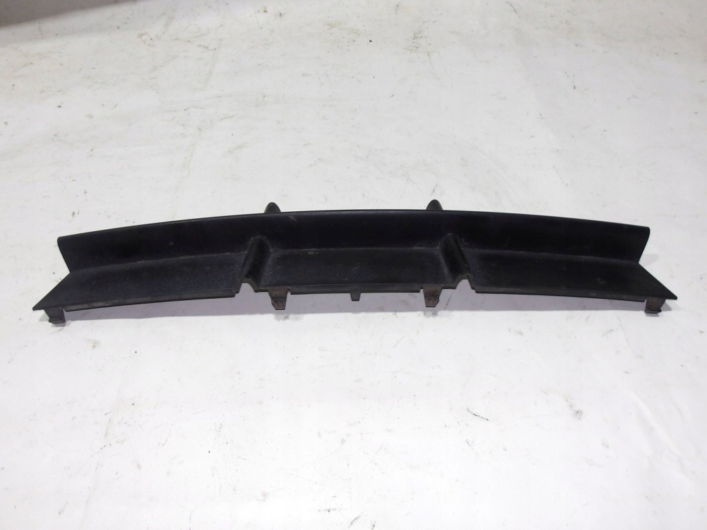 Купити Решітка заглушка бампера 7114883 bmw e60 e61