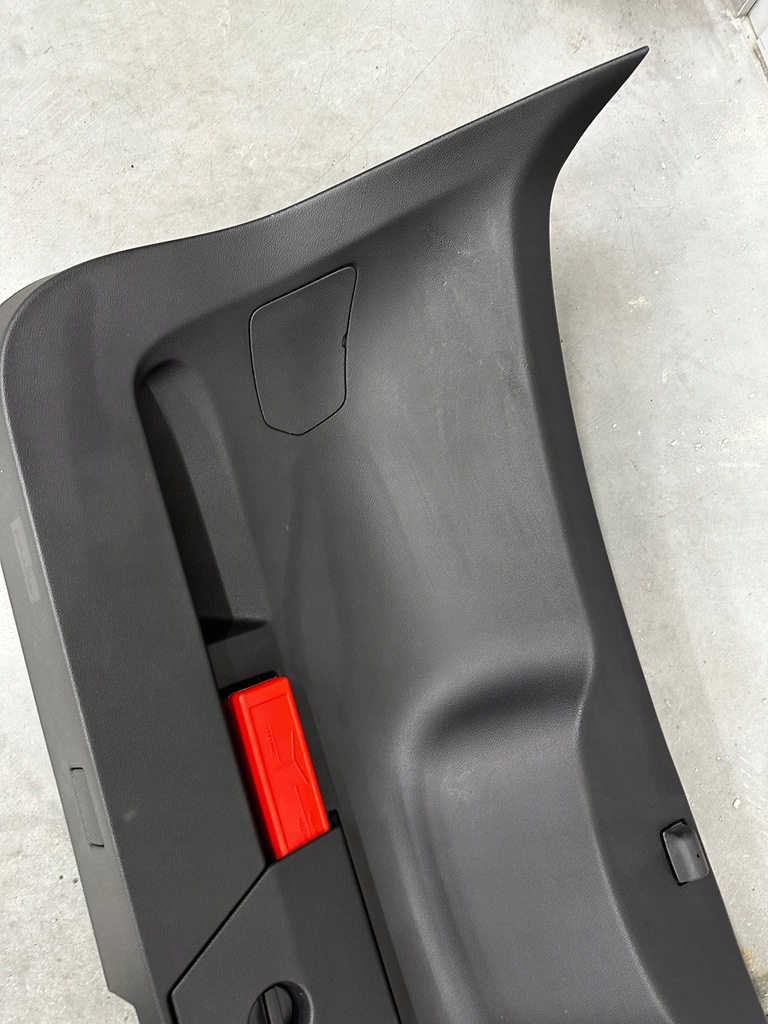 фото №2, Оббивка захист кришки багажника vw t-roc оригінал