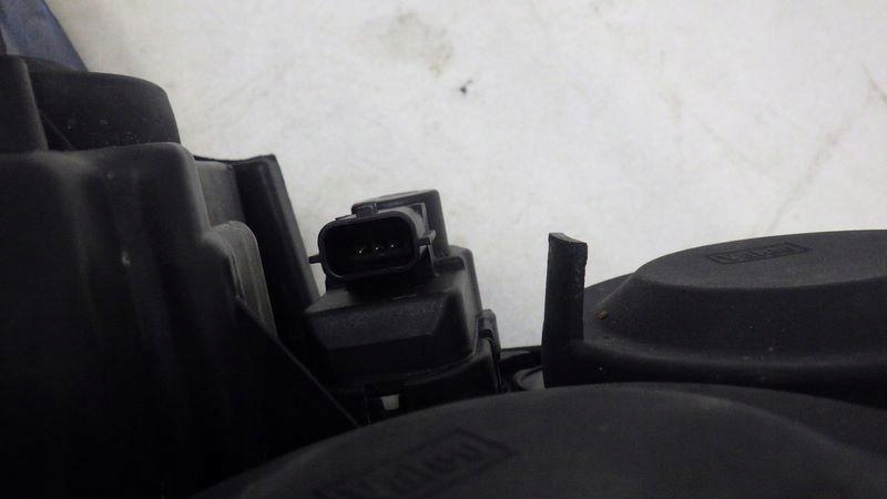 фото №10, Лампа левая передняя перед europa peugeot 208 ii 9823194080 90174682