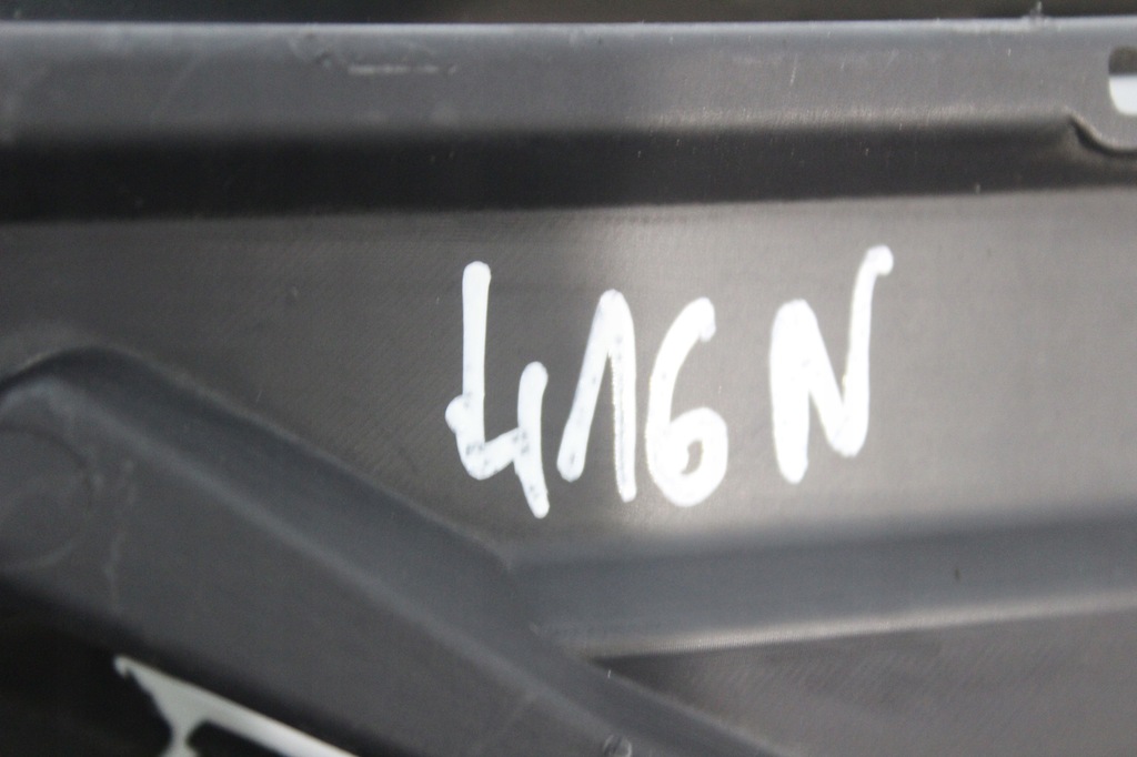 фото №14, Средняя решётка бампера vw golf vii lift 5g0853677l