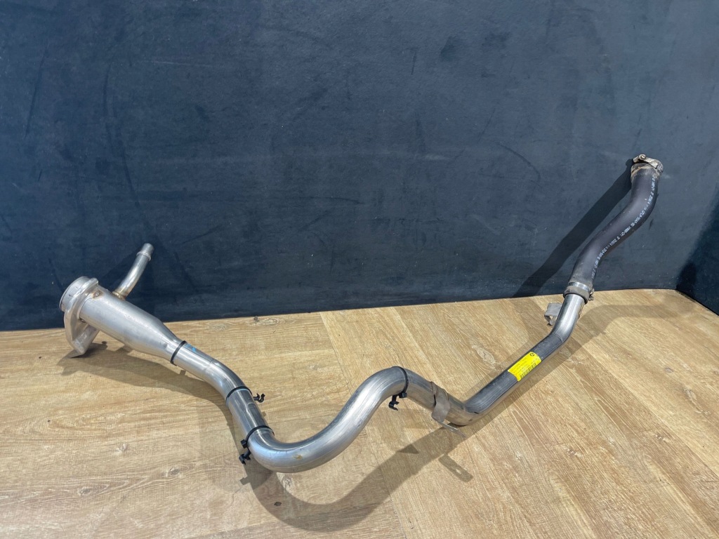 Купити Land rover оригінальний номер cpla-9032-cd заливна горловина пального труба