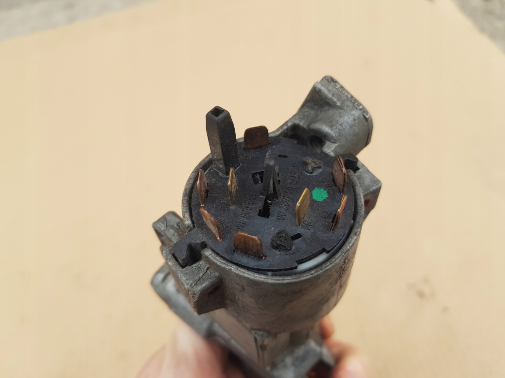 фото №9, Замок запалювання + 2 ключі vw audi seat skoda ford 4b0905851b sprawdzona справна