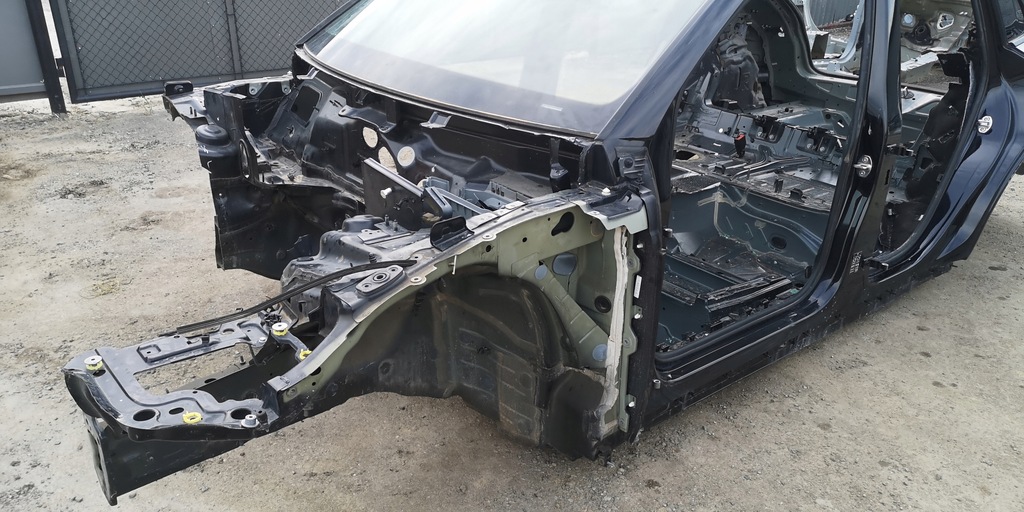 фото №1, Четверть перед передняя левая porsche macan