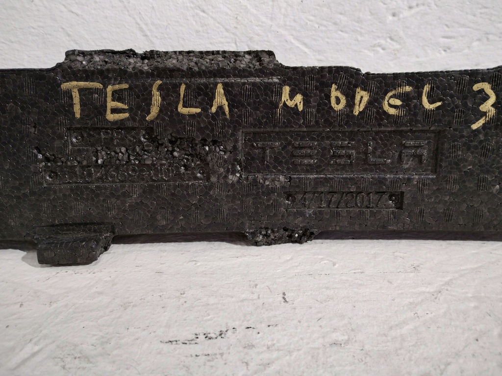 фото №6, Tesla model 3 абсорбер бампера передний
