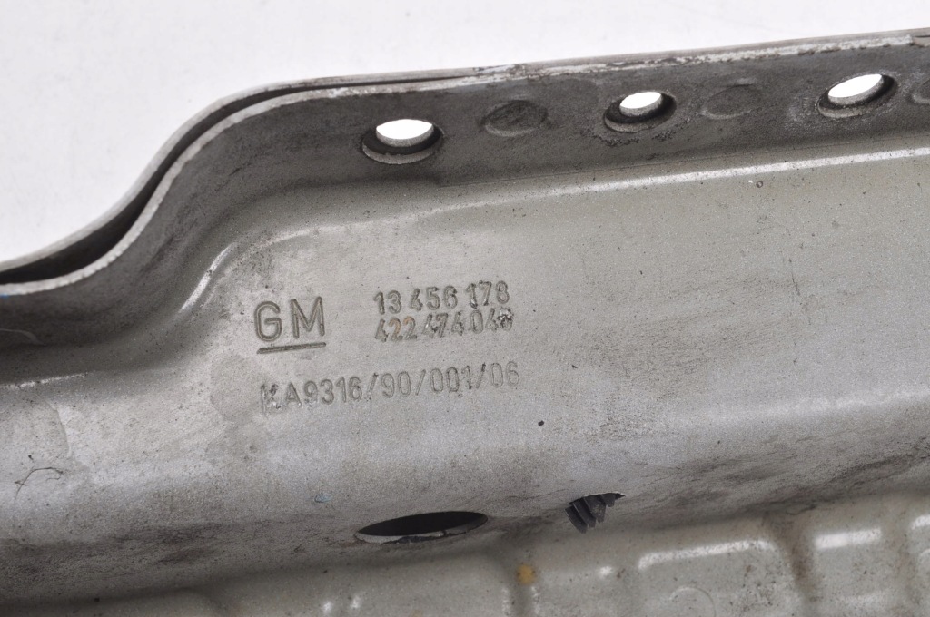 Купить Opel astra j iv усилитель верхний передние 13354566 13456178