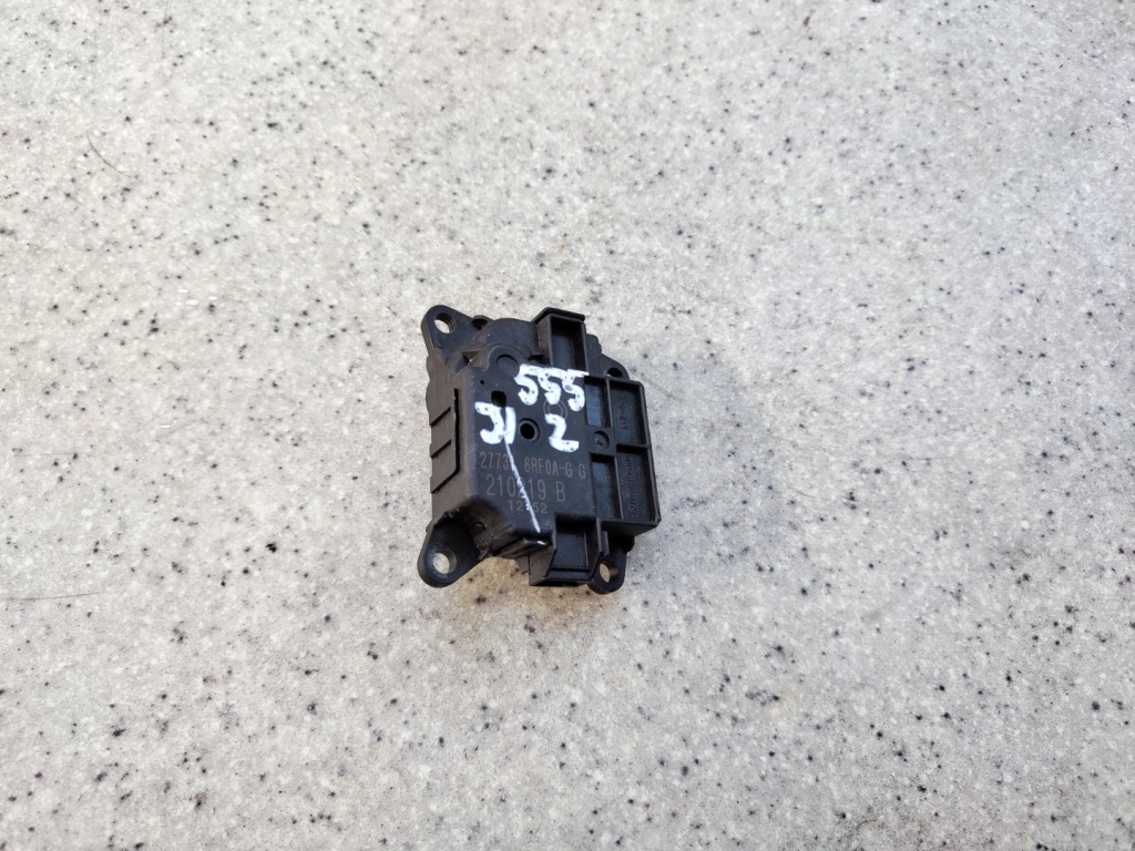 фото №8, Двигатель моторчик регулятор отопителя 277326rf0a nissan qashqai iii j12