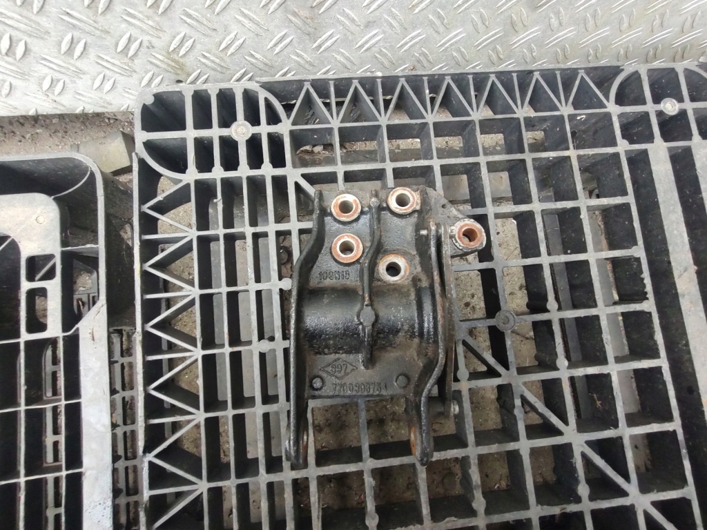 Купити Підпора піввісь renault master ii movano a 7700308754