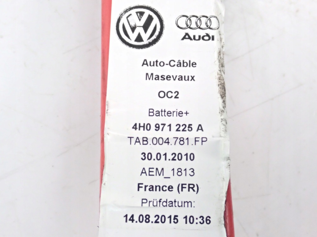 Шланг аккумулятор плюсовой audi a8 d4 4h0971225a Оригинал