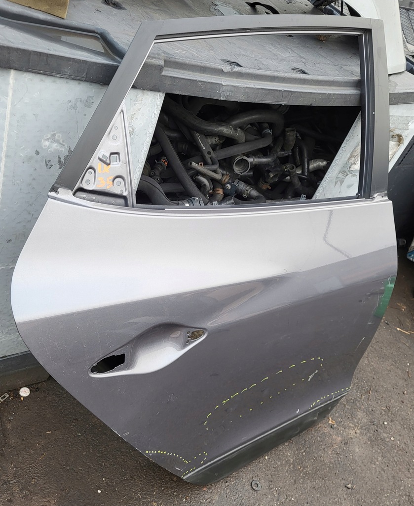 фото №8, Двері праве задні задня молдинг hyundai ix35 оригінальний номер eu