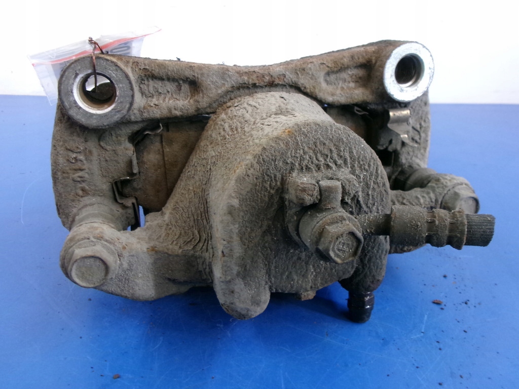 фото №4, Nissan juke yf15 f15 1.6 16v суппорт скоба тормоза перед левый