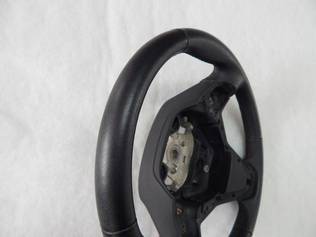 фото №8, Ford b-max - воздуховод кожа oryg bdb