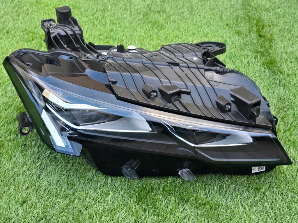 Купити Peugeot 308 t10 full led фара передня