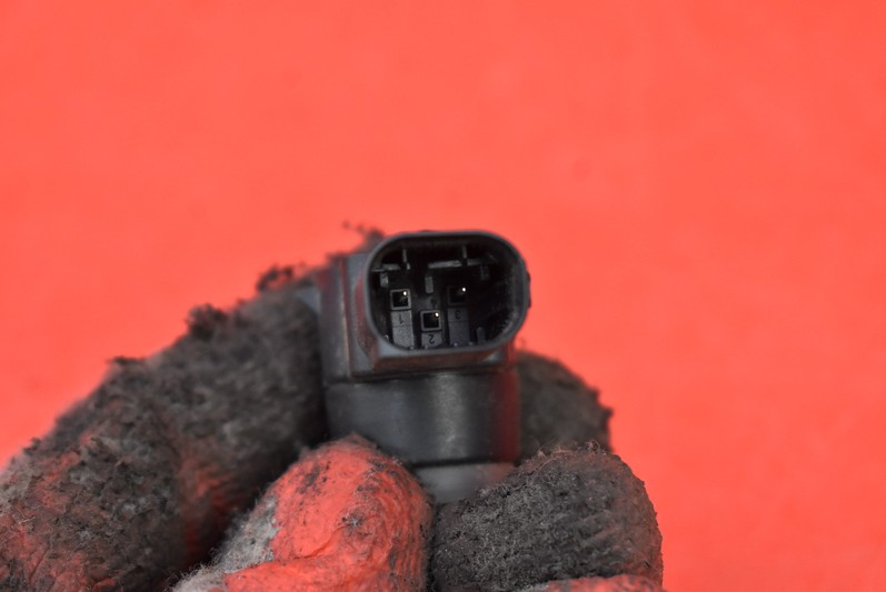 фото №5, Датчик паркування pdc задня 1368915080 citroen nemo 08-15