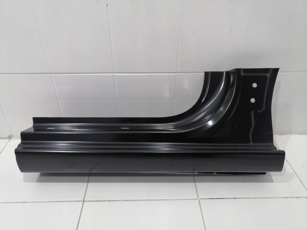 фото №1, Порог правый перед hyundai i30 iii