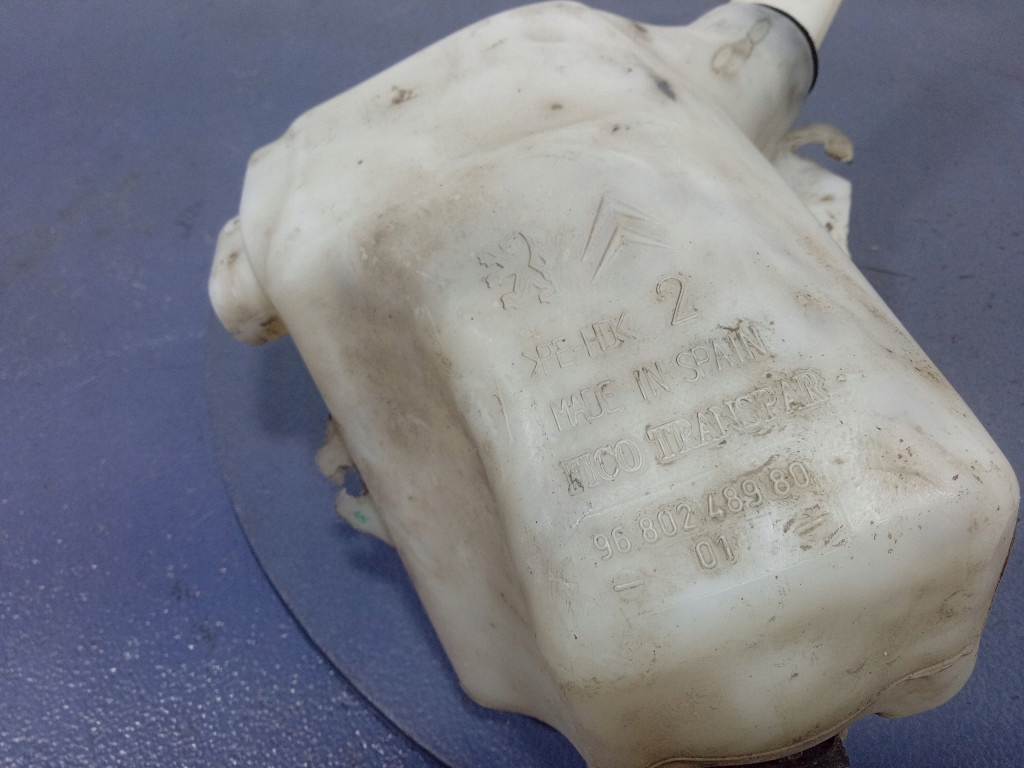 фото №5, Citroen c3 i бачок распылителя 9680248980