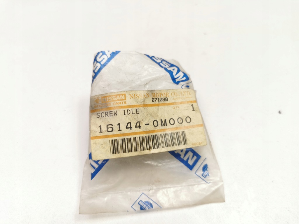 Болт регулювальний, дросельна заслінка nissan 200sx sunny оригінальний номер 16144-0m000 Зі Шроту