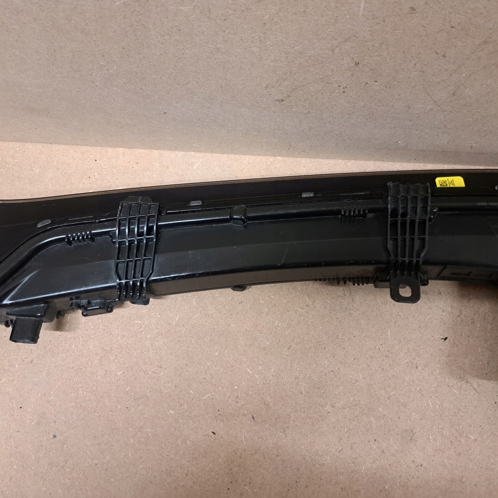 фото №9, Mercedes eqs w297 лампа накладка молдинг перед led a2979064700