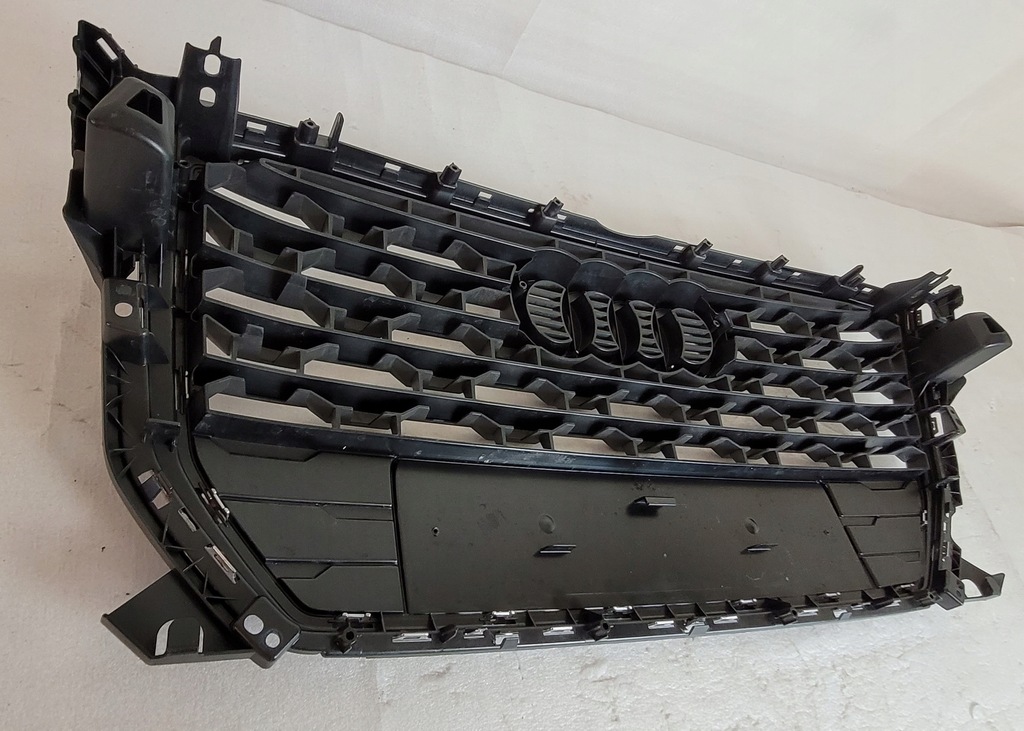 фото №12, Решітка радіатора решітка радіатора audi q2 81a 2016-2019