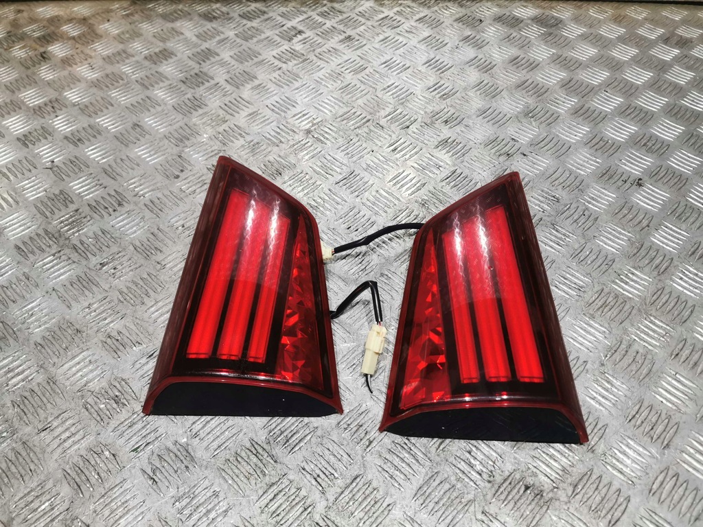 фото №1, Outlander iii lift правая лампа led задняя задняя