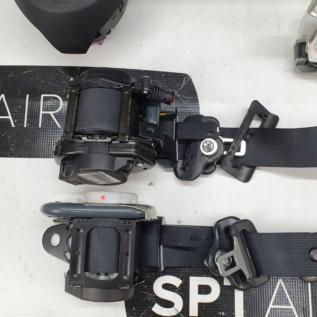 фото №6, Nissan leaf ii 2 приборная панель консоль подушки безопасности ремни подушка безопасности