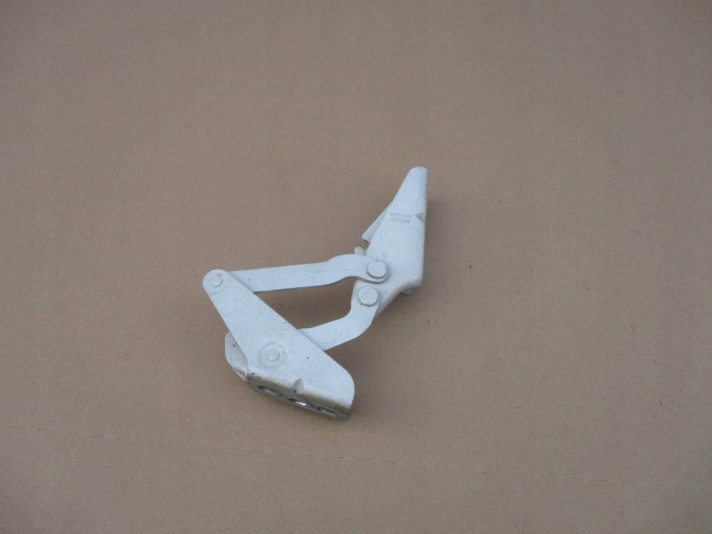 фото №1, Петля капот крышки двигателя левый iveco daily iv 1