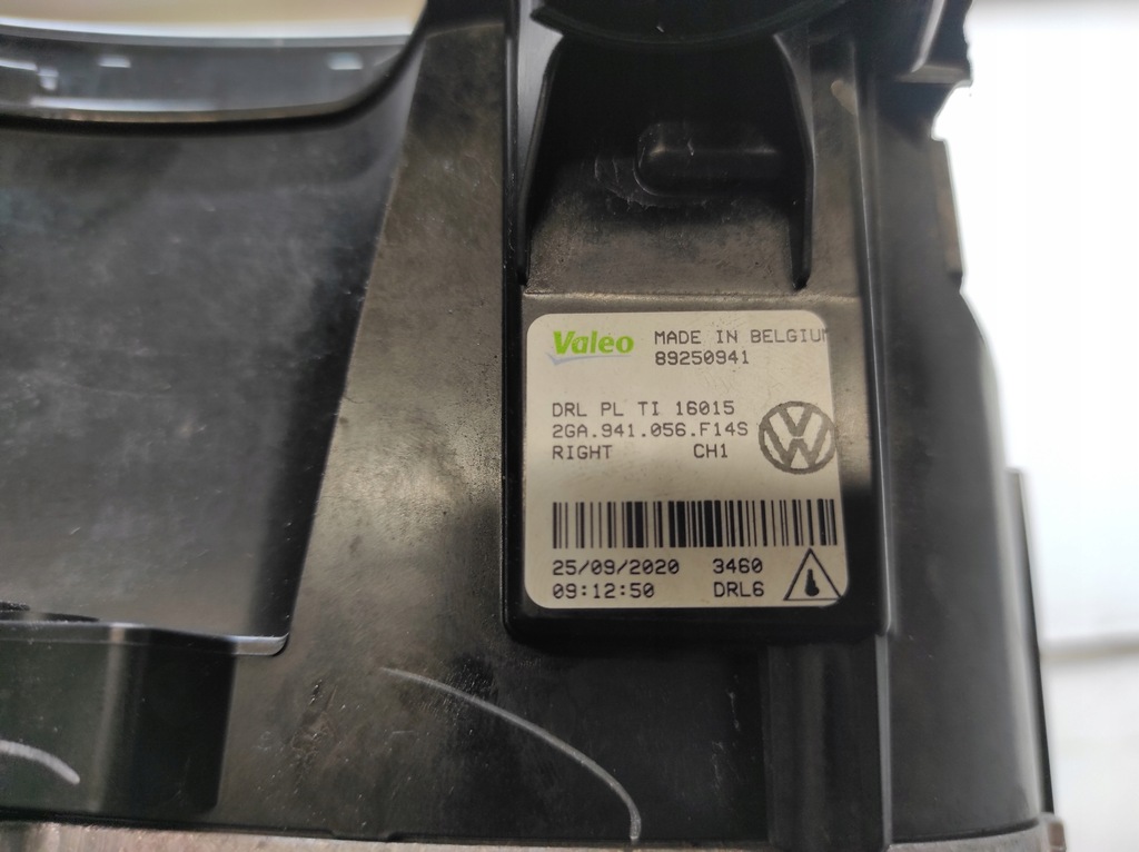 фото №7, Vw t-roc 17- противотуманная фара правый led drl 2ga941056