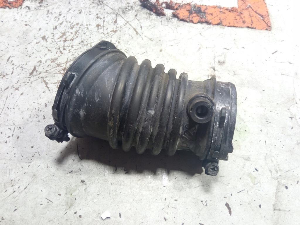 фото №3, Mazda cx-5 ii труба шланг воздуха 2.5 b py29-13221