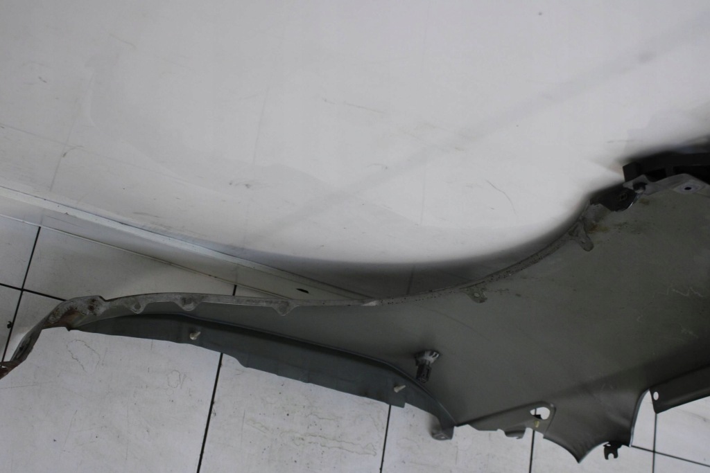 Mazda 5 v cr 05r- крыло  правый  перед передний 38p Доставка