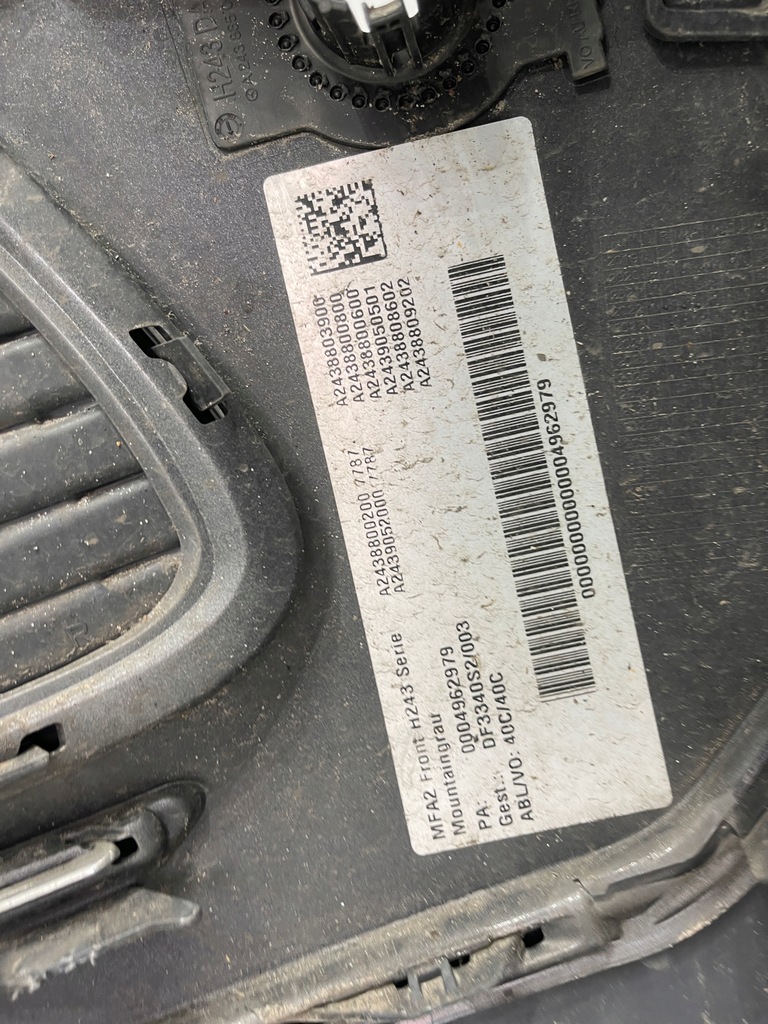 фото №9, Mercedes eqa a243 x243 бампер передний хороший