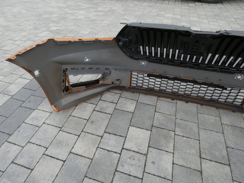 фото №12, Бампер, решётка радиатора, решётка радиатора, решётки, накладка верхний решетка skoda fabia iv