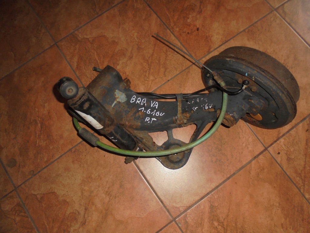 Ступица поворотный кулак задняя барабан амортизатор fiat brava 1.6 16v Недорого