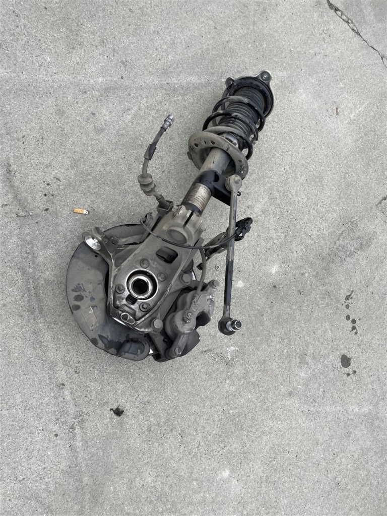 Mcperson поворотный кулак амортизатор левый перед 2.0 cdi mercedes cla w118 w 118 с Разборки