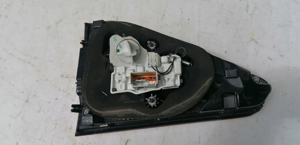фото №10, Vw touran 5ta лампа лівий задня 5ta945093d 15r-
