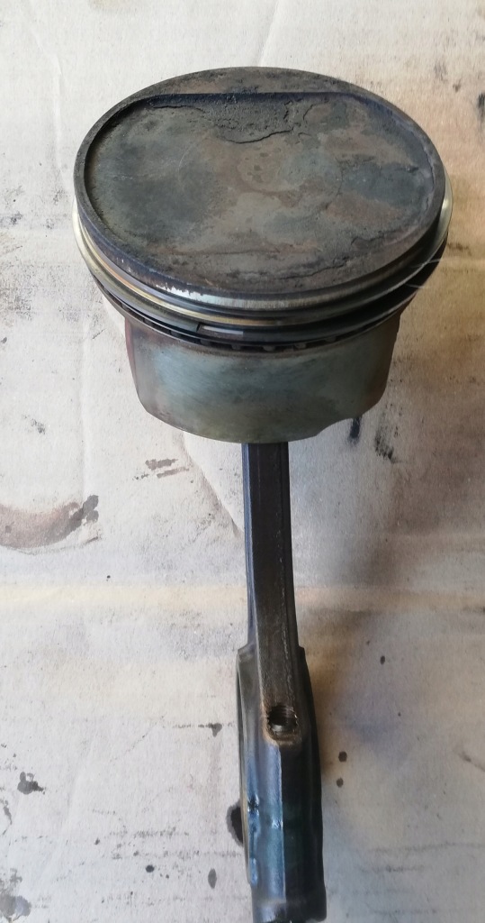 фото №2, Поршень з шатун - mercedes 5.0 |r1130106505