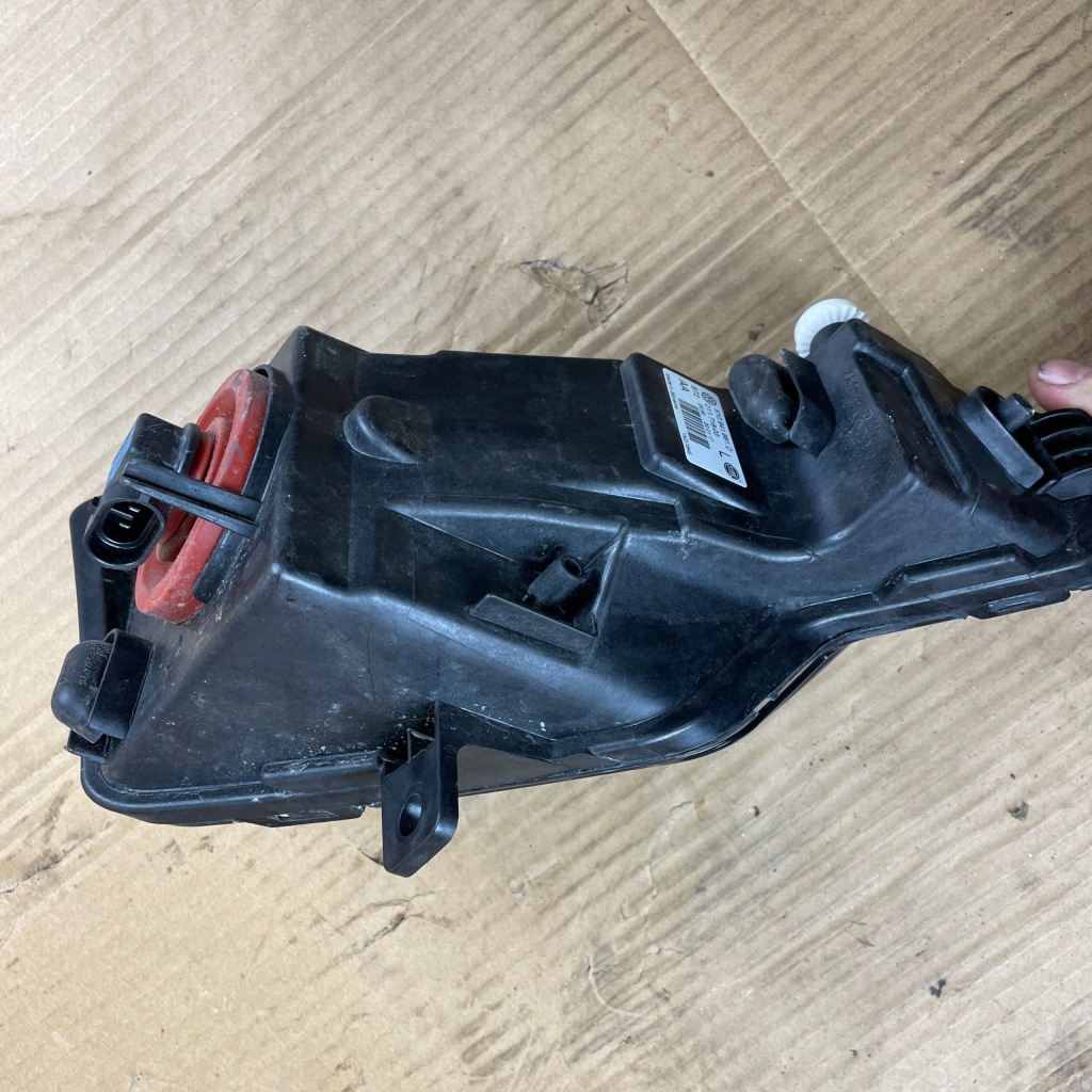 фото №13, Volkswagen sportsvan противотуманная фара левый перед 510941661d оригинал