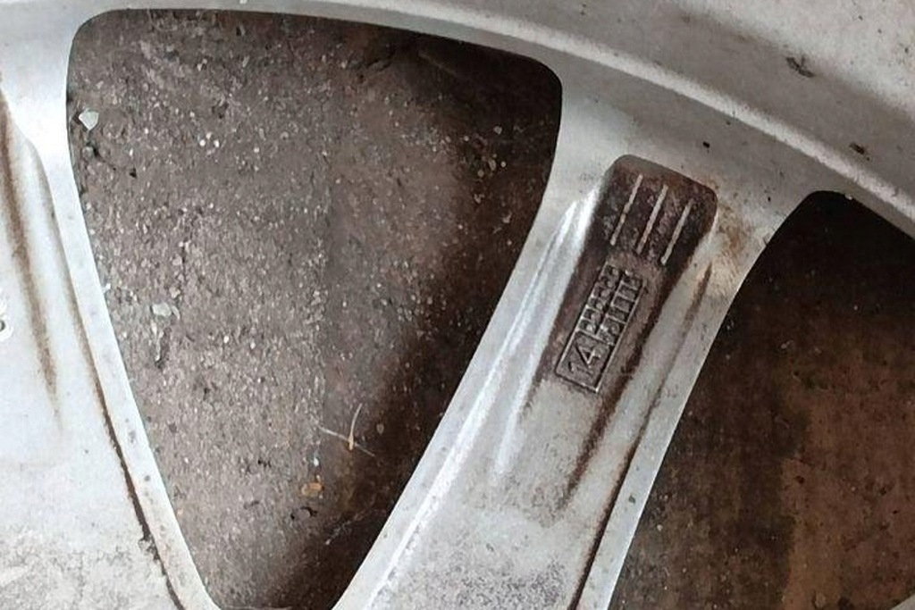 фото №15, Комплект диск lexus gs _l1_ kba49996 3.5l hybrid 217kw 2007