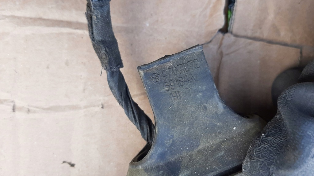 фото №5, Электропроводка дверь pp жгут chrysler voyager 1998