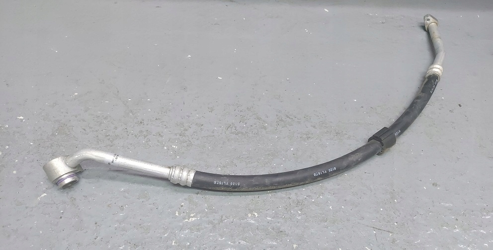 фото №1, Audi a6 c8 a7 4k трубка шланг кондиціонера