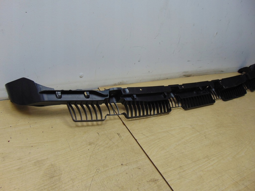 фото №7, Volkswagen оригінальний номер 510807863a напрямна бампера