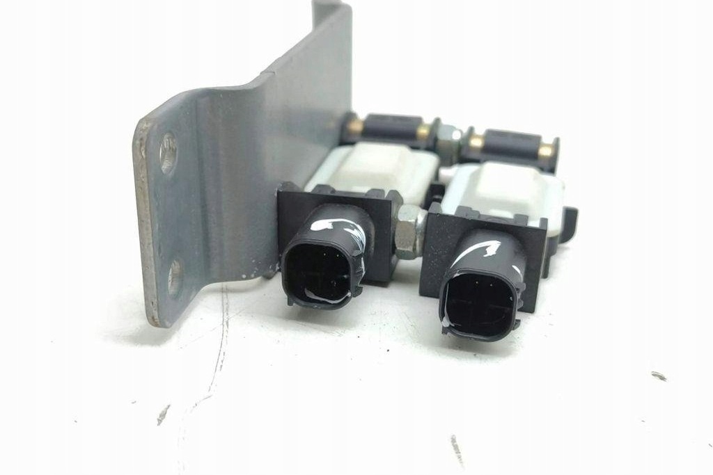 фото №7, Передний левый датчик удара chrysler voyager iv rg, rs 04671779ac 2.8l