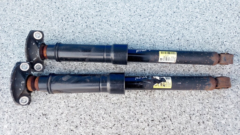 фото №1, Opel mokka x амортизатор амортизаторы задняя 2szt 95320369