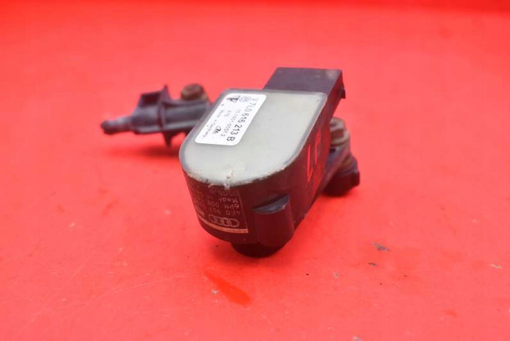 фото №5, Датчик уровня подвеска 7l0616213b porsche cayenne s i 7l 4.5 v8 340 km