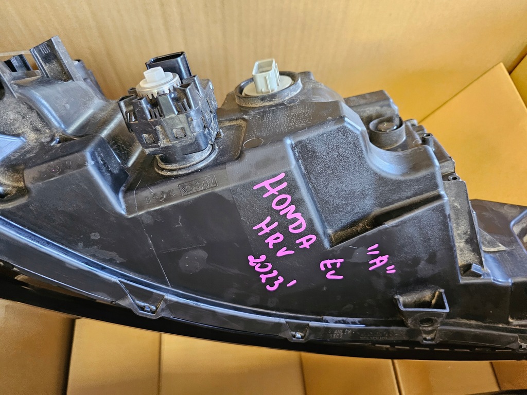 фото №13, Лампа правий перед full led honda hrv hr-v iii 23' eu