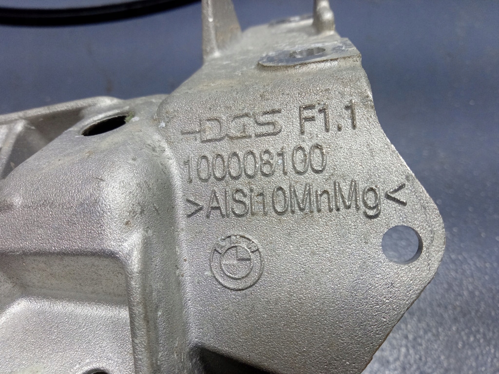 фото №5, Bmw i4 g26 кронштейн кронштейн компресора кондиціонера 5a205e7