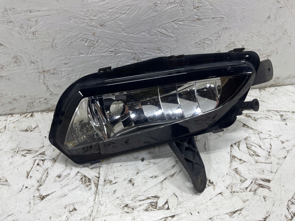 Купить Правый противотуманная фара opel astra k 5 v b16 2015- 39098908