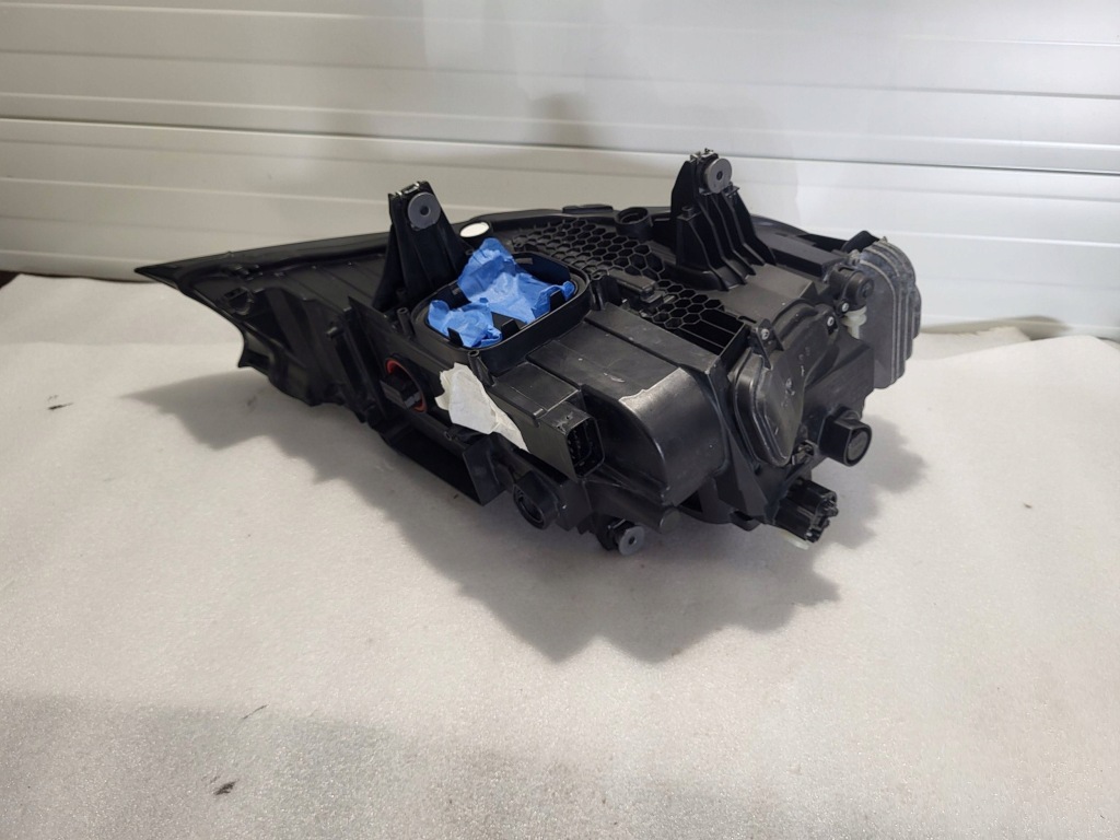 фото №10, Bmw i8 laser лампа лівий перед 7472191-01