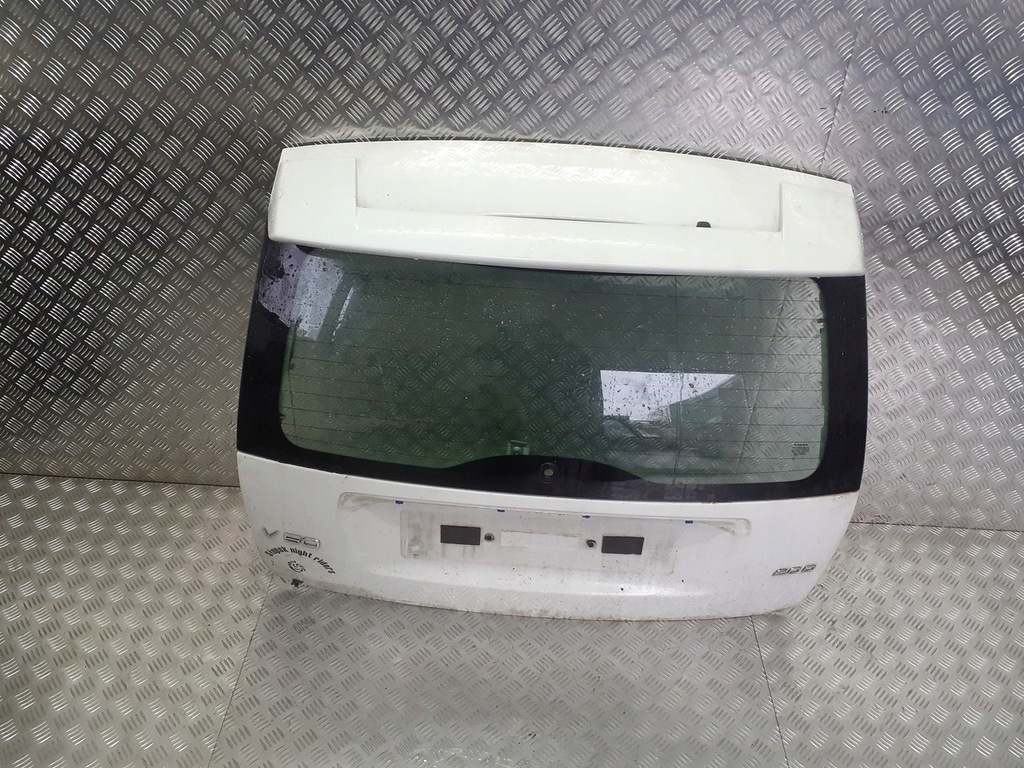 фото №1, Крышка багажника багажника volvo v50 r-design 614-64