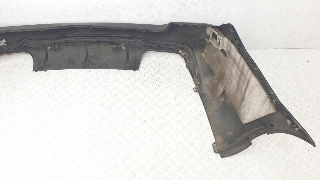 Mercedes w204 6.3 amg универсал бампер задняя задний Недорого