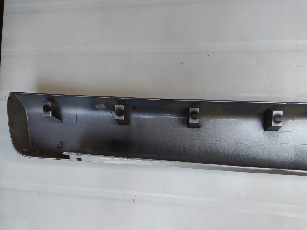 фото №8, Молдинг крышки задний багажника - xsara i kombi