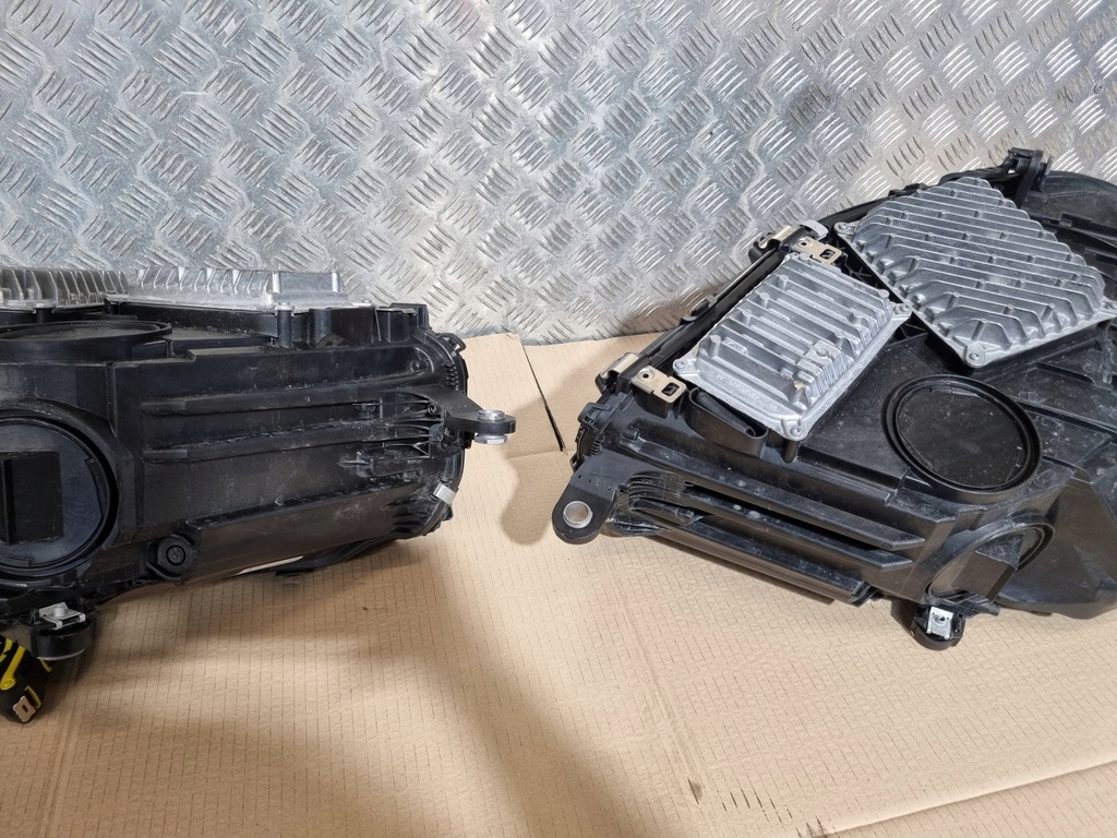 фото №9, Mercedes s w223 лампа лампы перед комплектная левая digital light